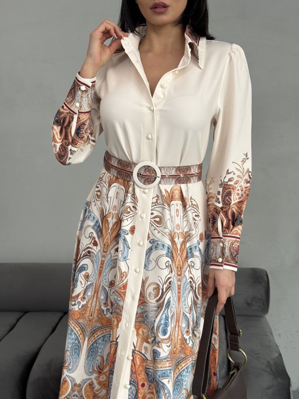 Elegant Vintage-Inspired Paisley Maxi Dress